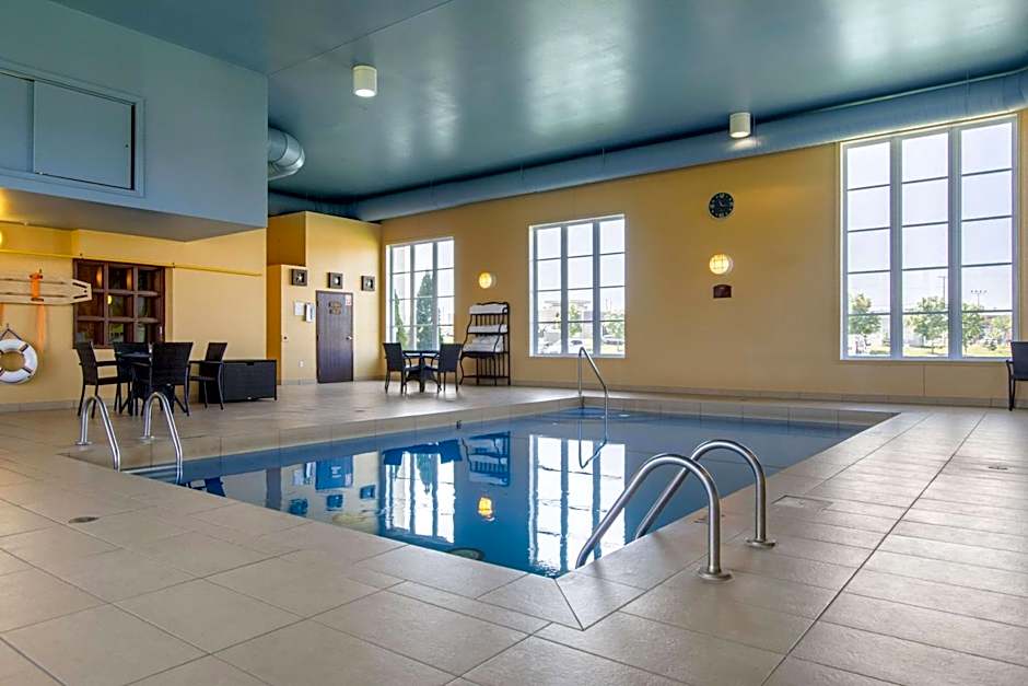 Comfort Inn & Suites