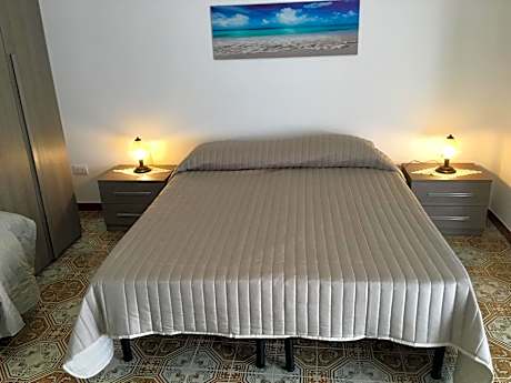 Superior Double or Twin Room with Private Bathroom