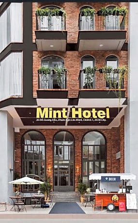 MINT HOTEL Q.1