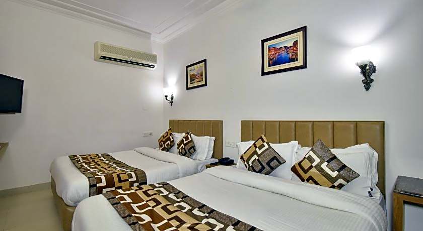 Hotel Sapphire Opposite Golden Temple