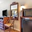 Econo Lodge Inn & Suites