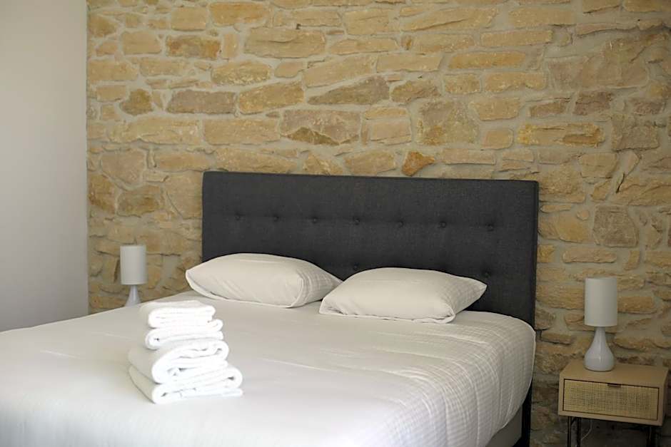 Photo 1 of 8 of Double Room