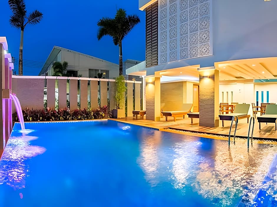 Ratana Hotel Rassada