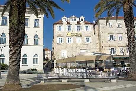 XII Century Heritage Hotel