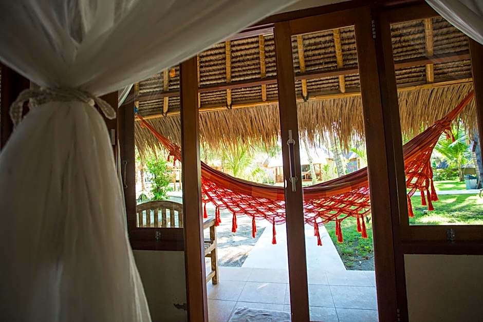 Island View Bar & Bungalow