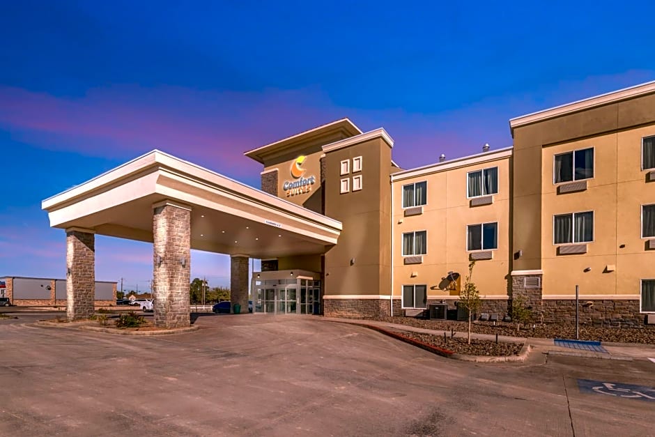 Comfort Suites Pecos