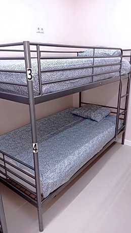 Bed in 10-Bed Mixed Dormitory Room