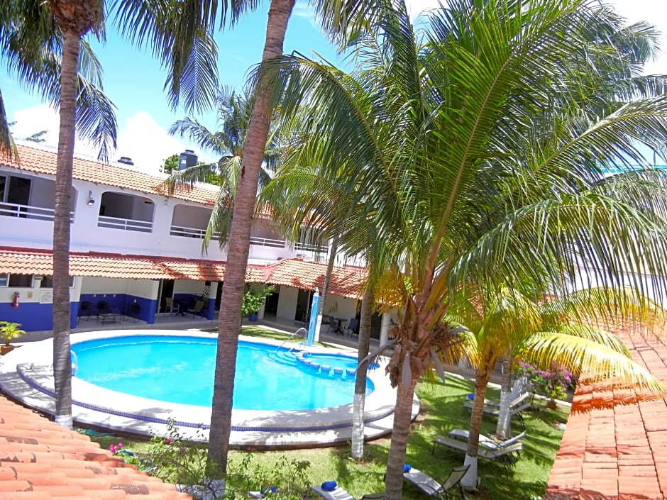 Hotel Plaza Almendros