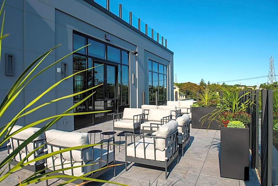 AC Hotel by Marriott Portsmouth Downtown/Waterfront