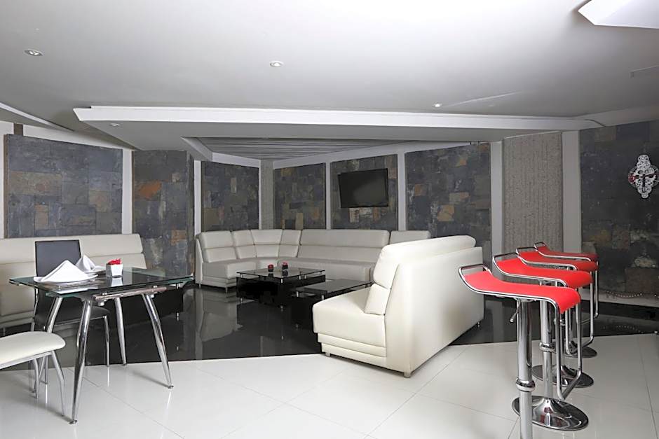 Suites 108