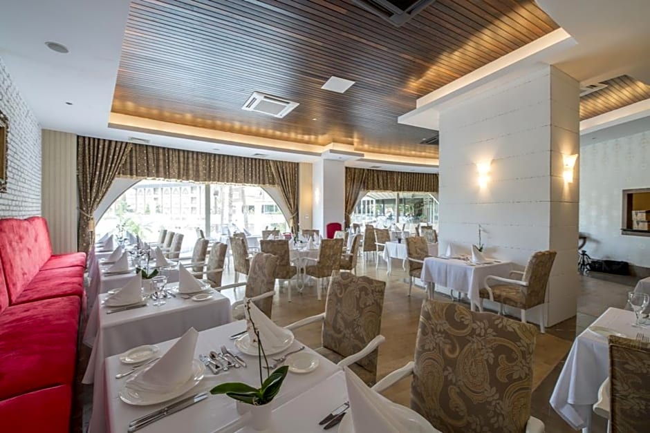 Crystal Prestige Pearl Collection