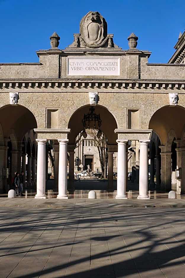 Bergamo Inn 43