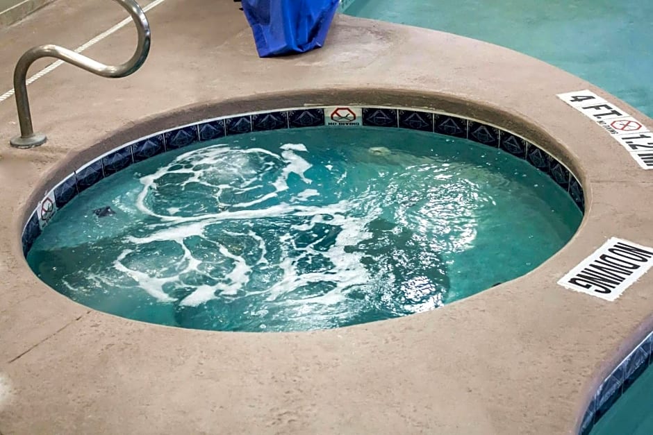 Comfort Suites Brunswick