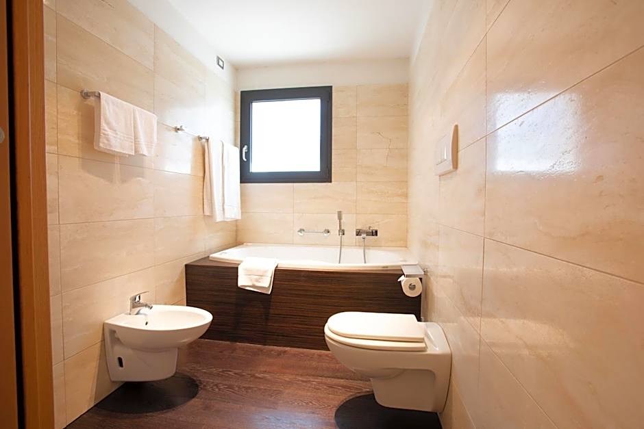 Matrix Hotel & Residence