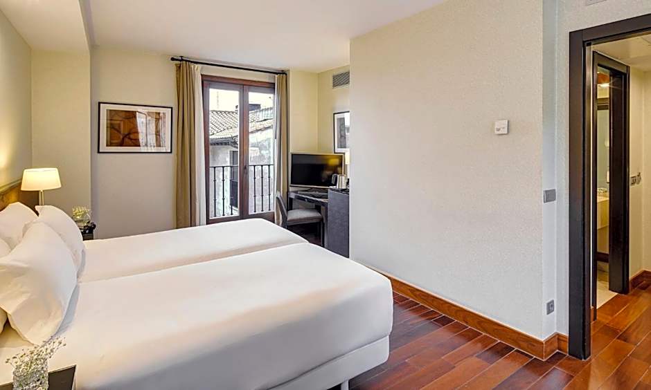 NH Salamanca Puerta de la Catedral