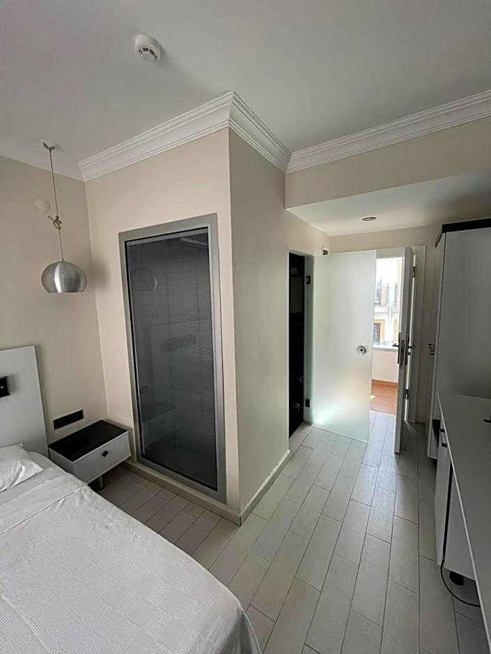 Cle Beach Boutique Hotel