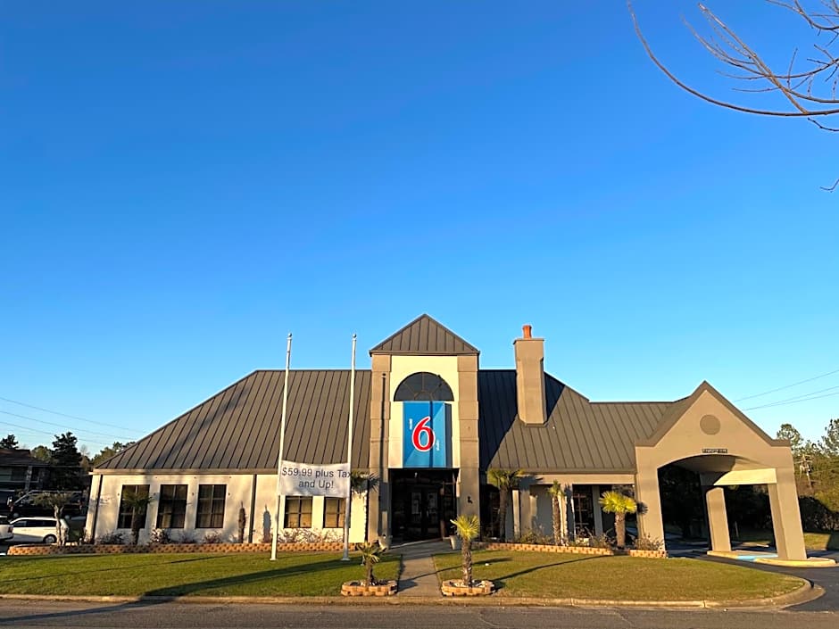 Motel 6 Birmingham, AL - Medical Center - nverness Hwy 280