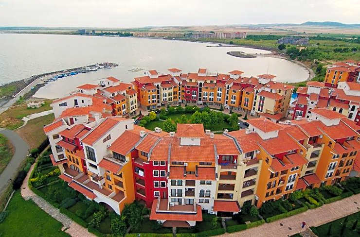 Marina Cape Vacation Complex