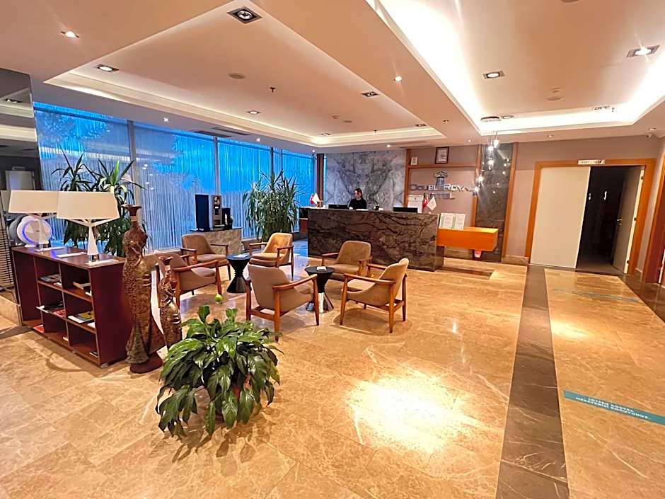Double Royal Hotel Darica