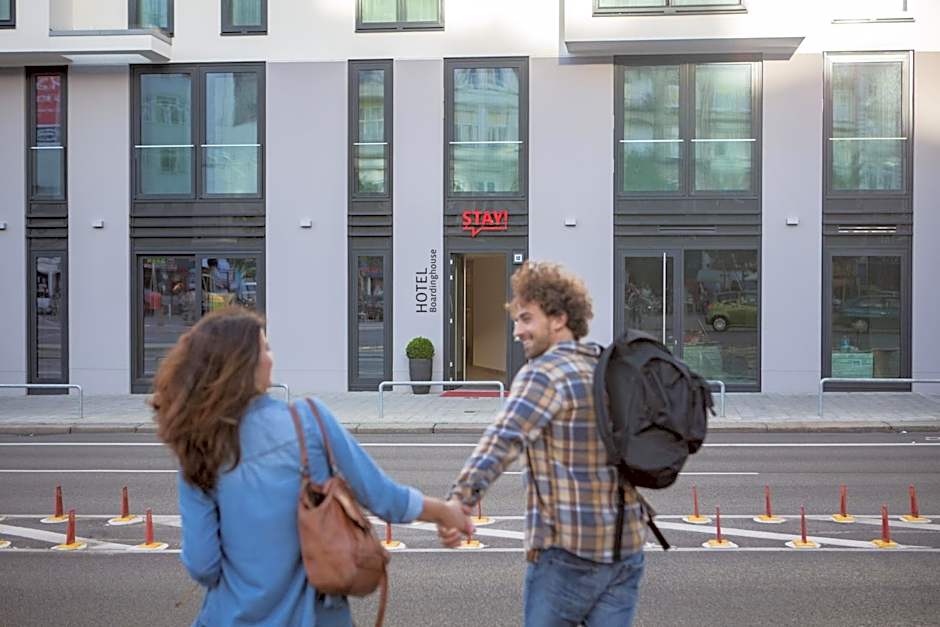 Stay! Hotel Boardinghouse