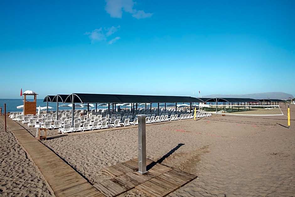 Aydinbey Queen's Palace & Spa - Ultra All Inclusive