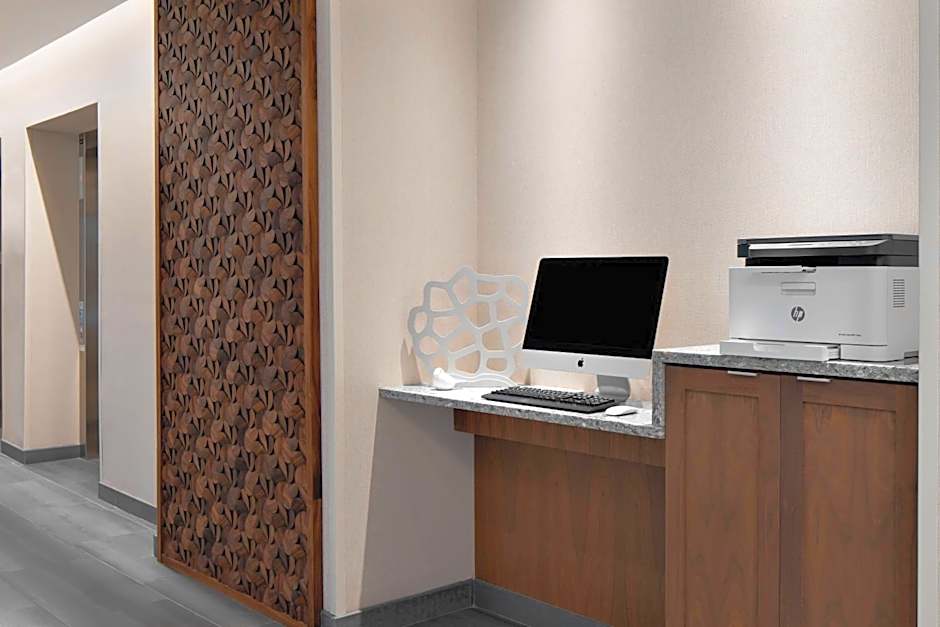Fairfield Inn & Suites by Marriott Lake Geneva