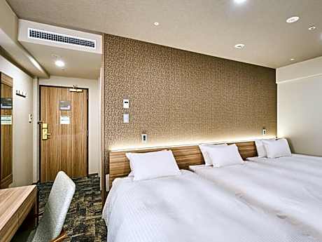Superior Triple Room - Non-Smoking