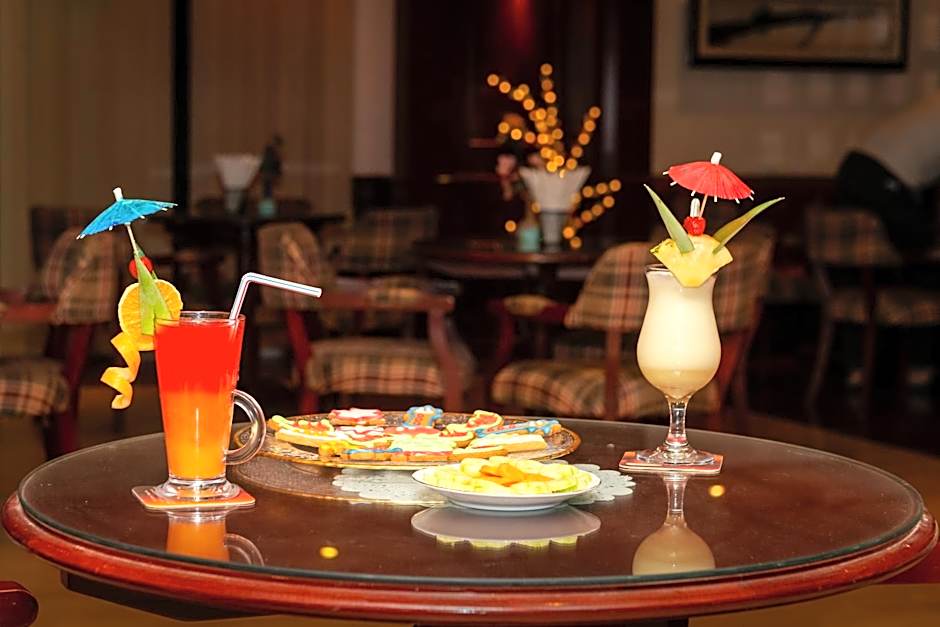 Falaj Daris Hotel