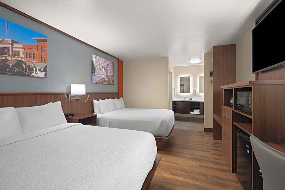 Days Inn by Wyndham Prescott