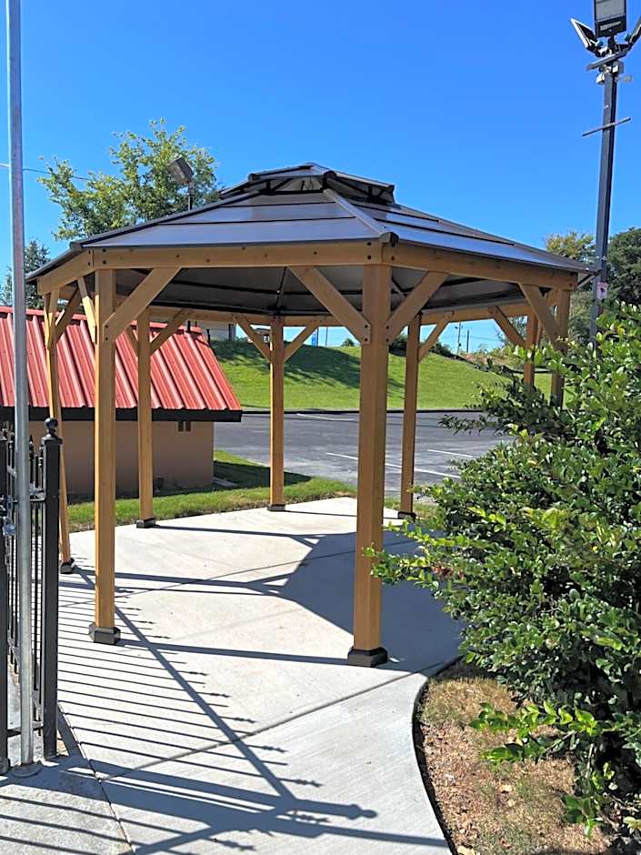 Country Hearth Inn & Suites - Cartersville
