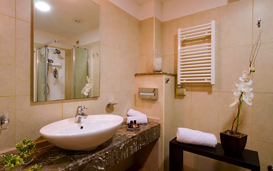 Baia Taormina Hotel