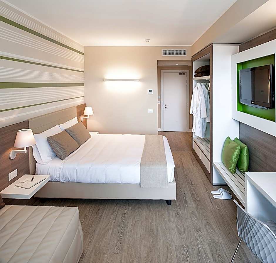 Enjoy Garda Hotel