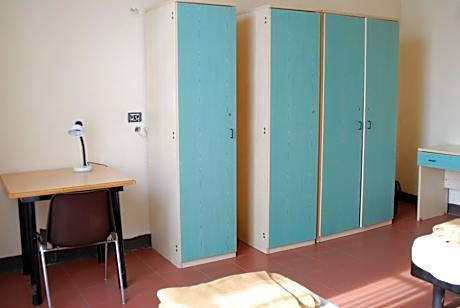Quadruple Room with Shared Bathroom
