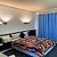 Capri Motel