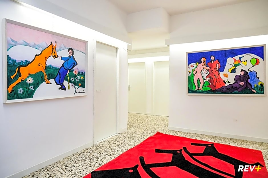 Lia Art Hotel
