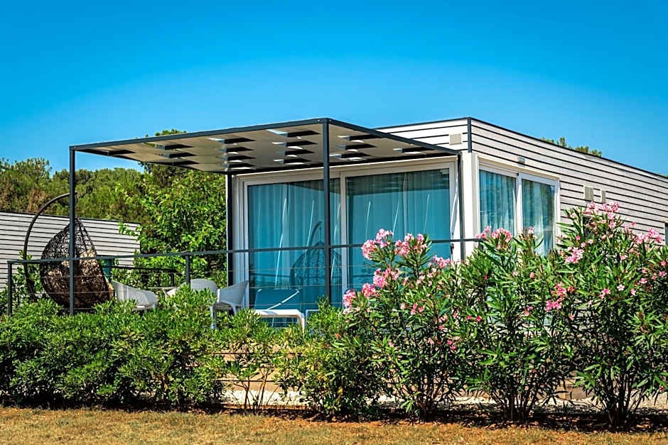 Arena Grand Kazela Camping Homes