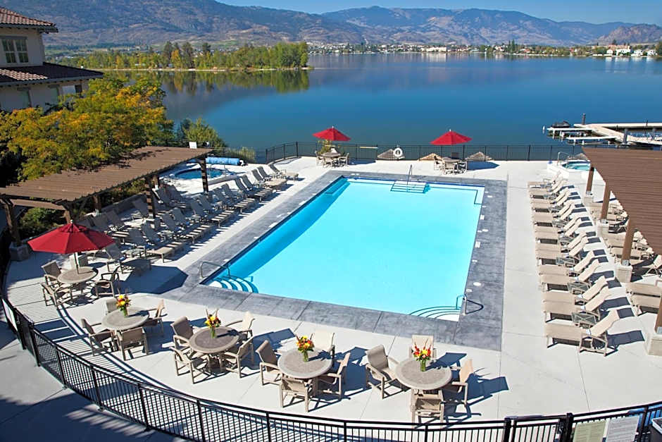 Zdjęcie 1 z 49 — Walnut Beach Resort