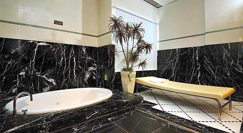 Jing Hwa Motel – Tainan, LA