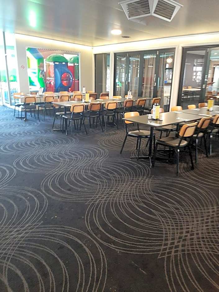 Peppermill Inn Motel