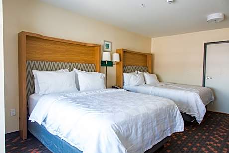 2 Bed Mobility Accessible Roll Shower Non-Smoking