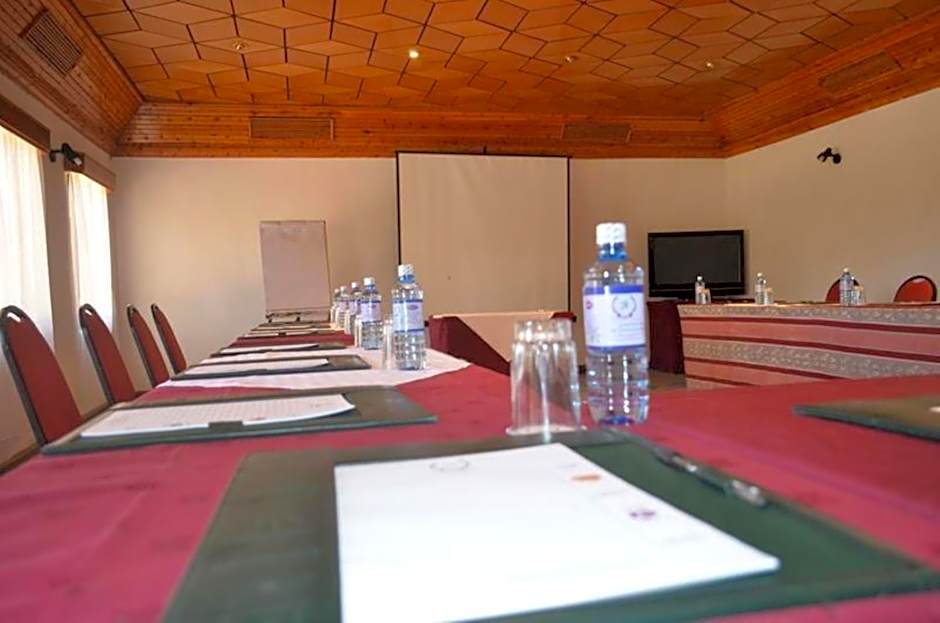 Jacaranda Lake Elementaita Lodge