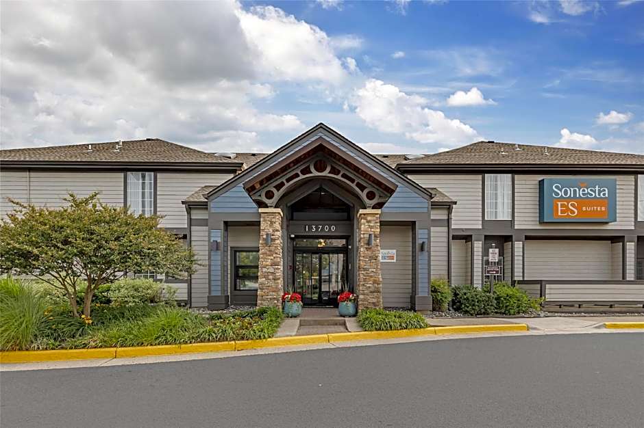 Sonesta ES Suites Dulles Airport