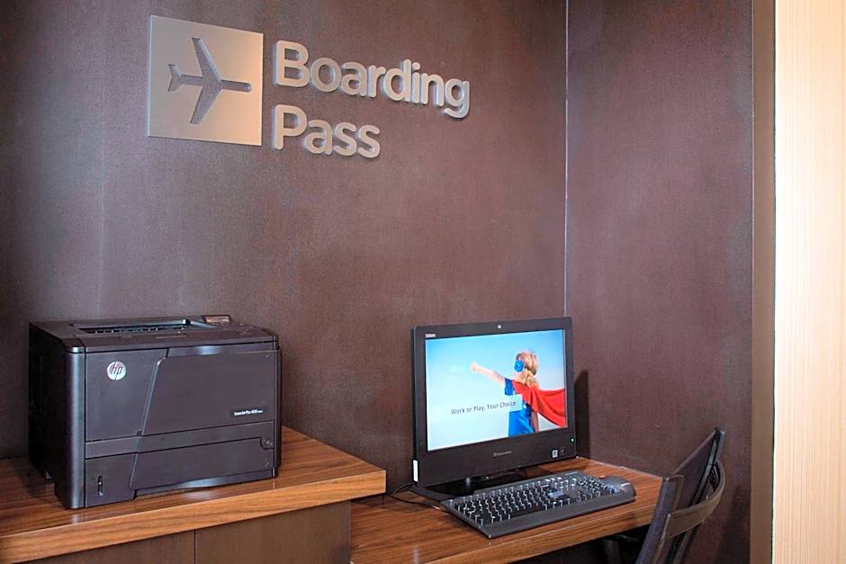 Courtyard by Marriott Dallas Midlothian at Midlothian Conference Center