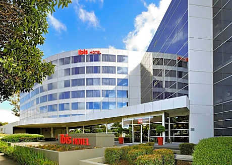 Ibis Melbourne Glen Waverley Hotel