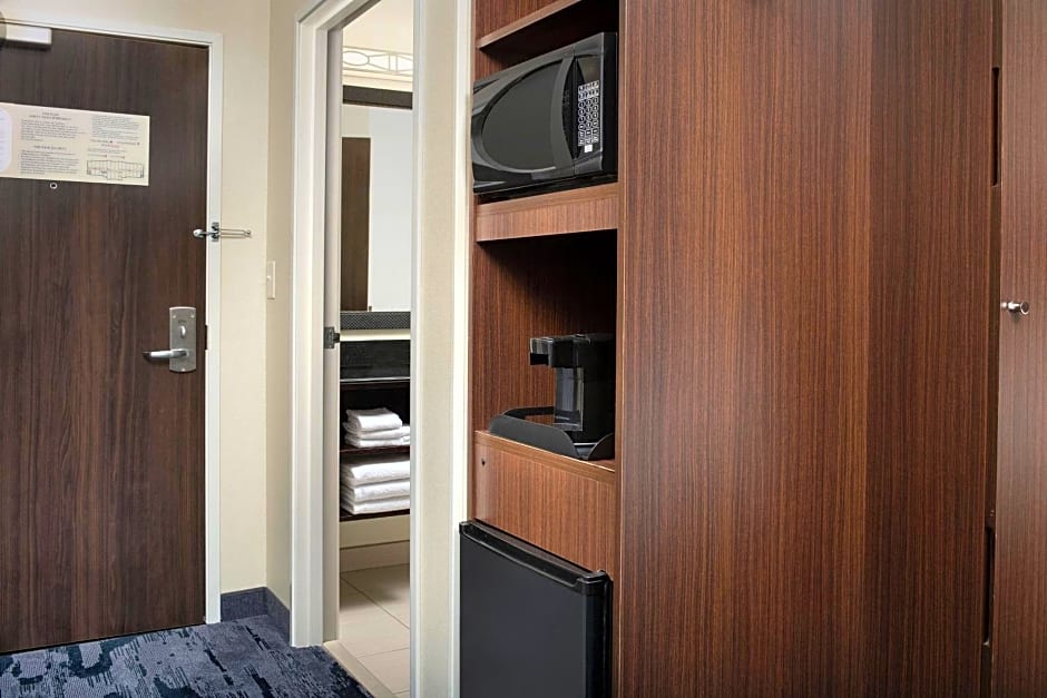 Fairfield Inn & Suites Baltimore BWI Airport