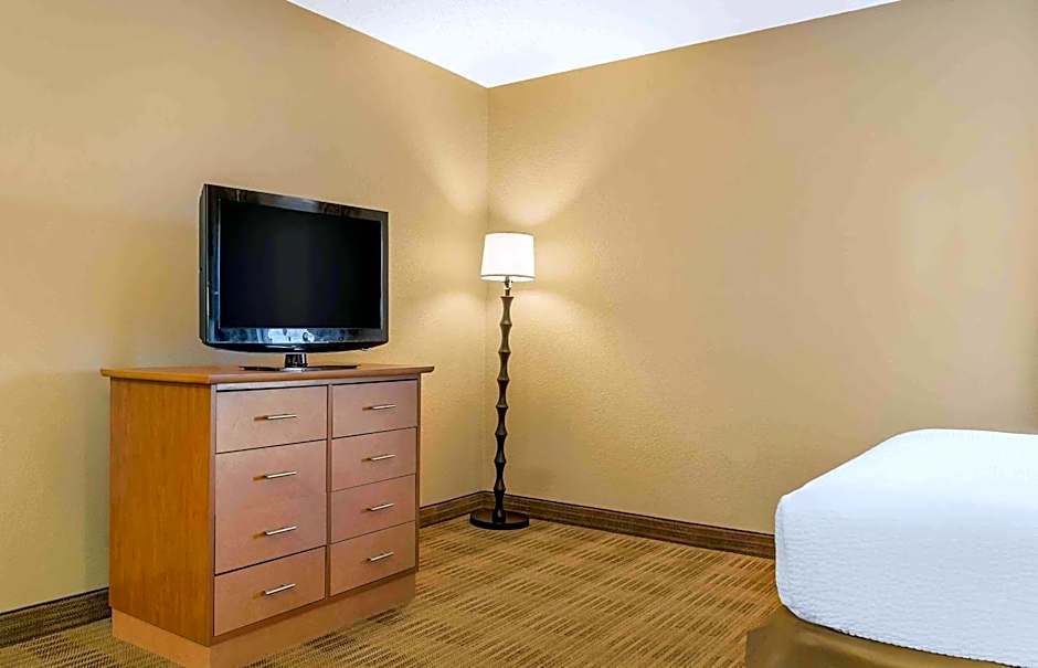 Extended Stay America Select Suites - Detroit - Ann Arbor - University South