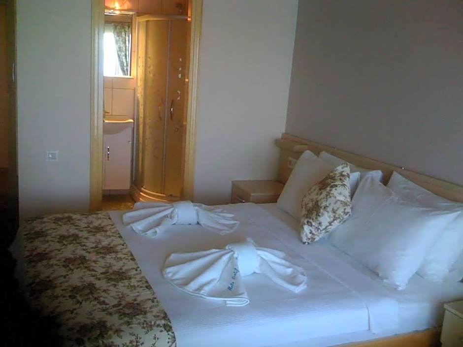 Hotel Mola