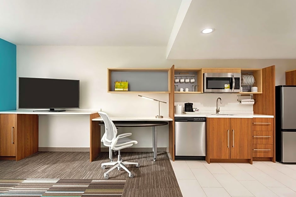 Home2 Suites by Hilton Woodbridge Potomac Mills