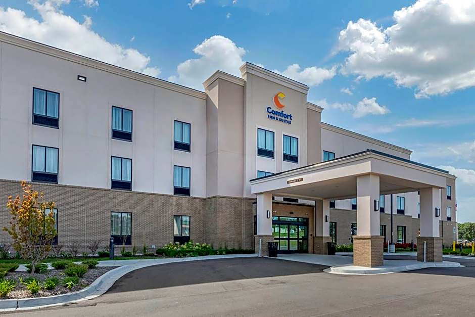 Comfort Inn & Suites Clarkston Pine Knob Area