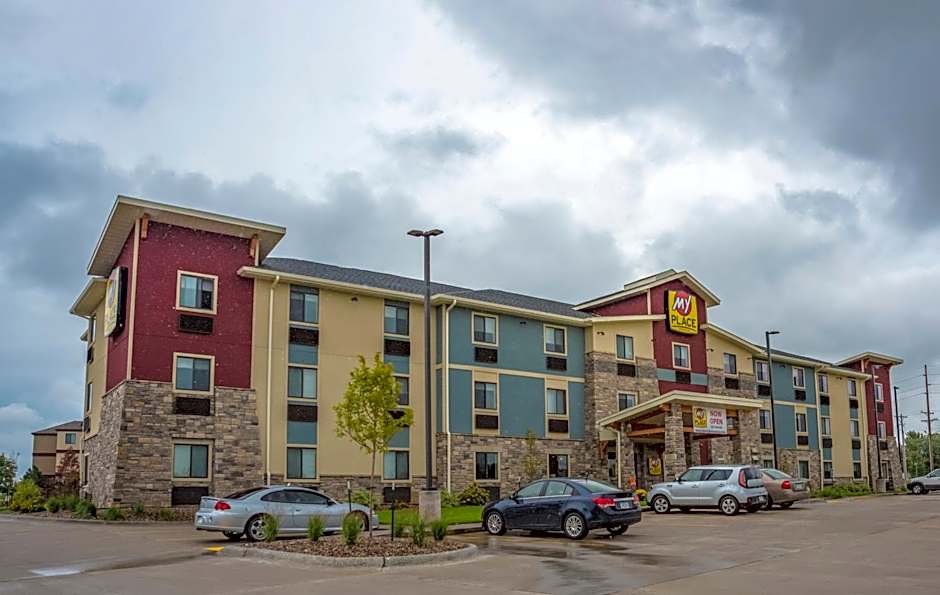 My Place Hotel-Davenport/Quad Cities, IA